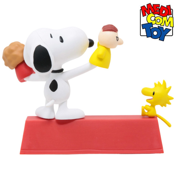 Medicom Peanuts Series 11 Puppet Show Snoopy and Woodstock UDF Ultra Detail Figure